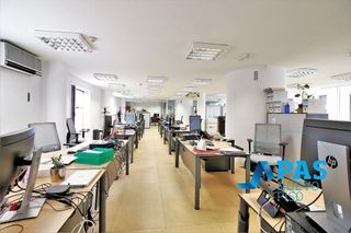 Oficina en venta en Numancia - San Fernando en Santander