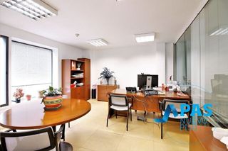 Oficina en venta en Numancia - San Fernando en Santander
