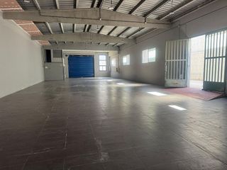 Nave industrial en venta en Tàrrega