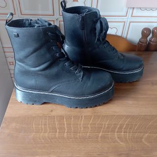 Botines negros plataforma