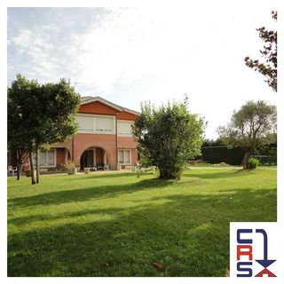 Chalet en venta en Tudela de Duero