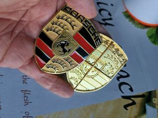 Insignia Logo Porsche Stuttgart Emblema

