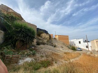 Chalet en venta en Huércal de Almería