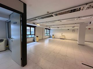 Oficina en alquiler en Zona Teatro Campoamor en Oviedo