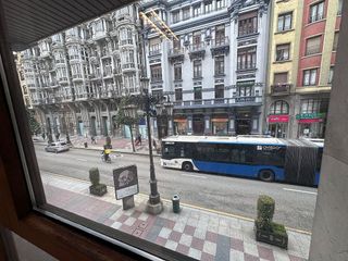 Oficina en alquiler en Zona Teatro Campoamor en Oviedo