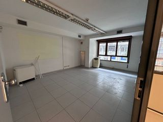 Oficina en alquiler en Zona Teatro Campoamor en Oviedo