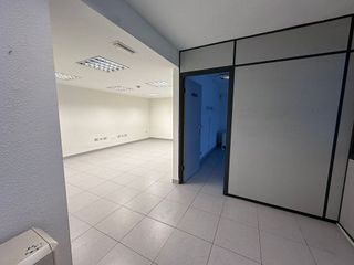 Oficina en alquiler en Zona Teatro Campoamor en Oviedo