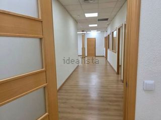 Local comercial en alquiler en Ugena