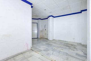 Local comercial en alquiler en Centro - Sagrario en Granada