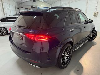 Mercedes-Benz GLE SUV 350de AMG 2021