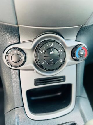Ford Fiesta 2010