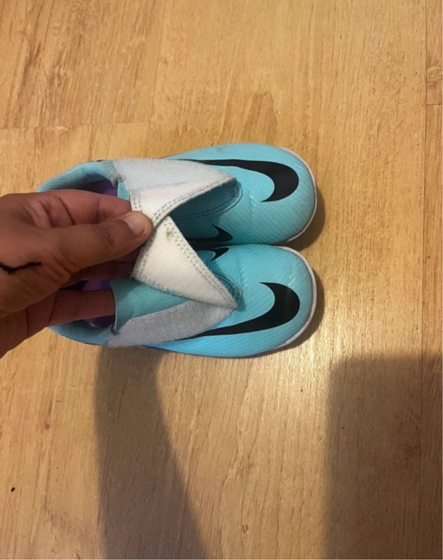 Botas Fútbol Nike Mercurial T28