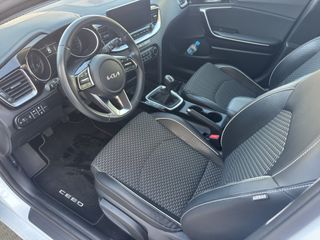 KIA Ceed  Diesel Hibryd  30.000Km!!!!!!!!!!