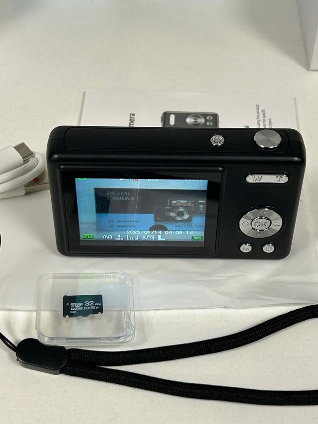 Cámara Digital Q12 4K Negra