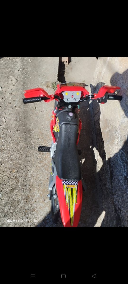 Moto Eléctrica Feber Roja