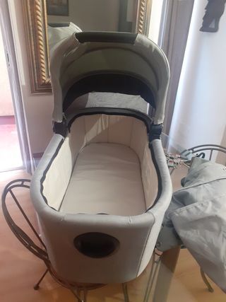 Capazo para bebé. Adaptable a carro de bebé. K ten