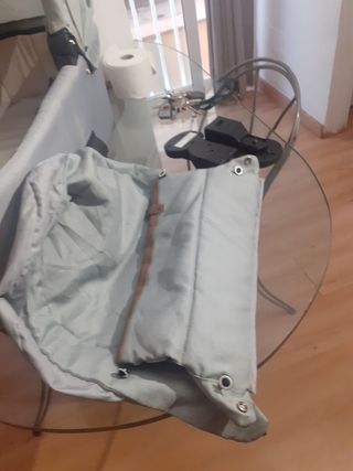 Capazo para bebé. Adaptable a carro de bebé. K ten