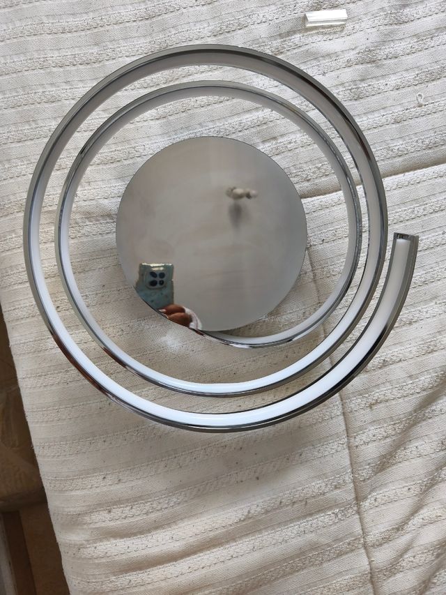 Lámpara LED Caracol Moderna