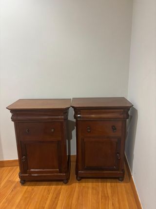 Pareja Mesitas Noche Madera Antiguas
