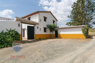 Cortijo en venta en Archidona