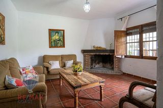 Cortijo en venta en Archidona