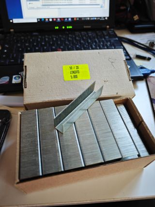 10000 Punti Metallici Zincati 12-20mm