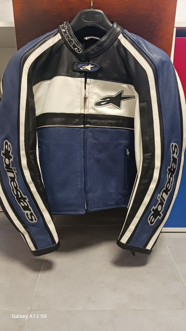 Chaqueta de moto Alpinestars azul y blanca.Talla S