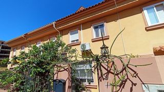 Chalet en venta en Alcora, l´