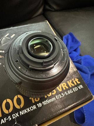 Nikon D7100 + Lente 18-105mm VR