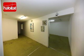 Local comercial en alquiler en Ensanche en Pamplona