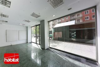 Local comercial en alquiler en Ensanche en Pamplona