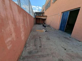 Nave industrial en alquiler en Carrús Est - Camí dels Magros en Elche
