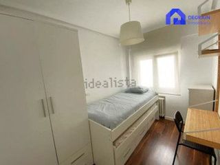 Piso en alquiler en Santo Domingo en Oviedo