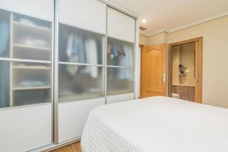 Piso en venta en El Raval - Portes Encarnades en Elche