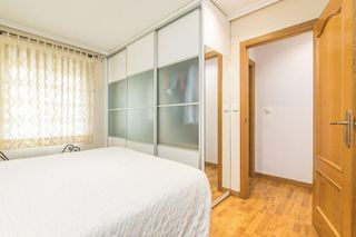 Piso en venta en El Raval - Portes Encarnades en Elche
