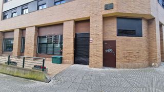 Local comercial en venta en Montecerrao en Oviedo