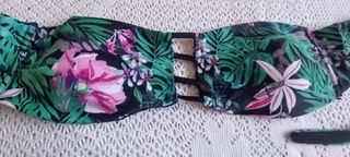 Bikini estampado flores tropicales talla M
