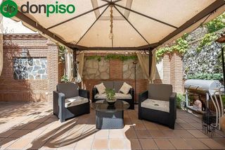 Casa adosada en venta en Pajaritos - Plaza de Toros en Granada