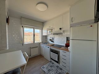 Piso en alquiler en Laviada en Gijón