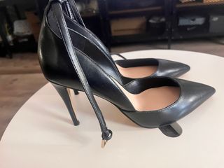 Zapatos tacón alto negros talla 36