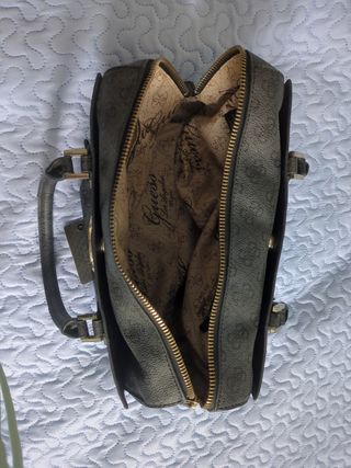 Bolso Guess negro 