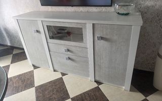 Aparador moderno gris y blanco