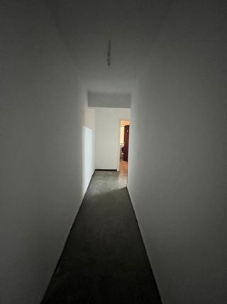 Local comercial en venta en Cuatro Caminos en Santander