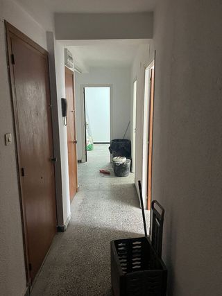 Local comercial en venta en Cuatro Caminos en Santander