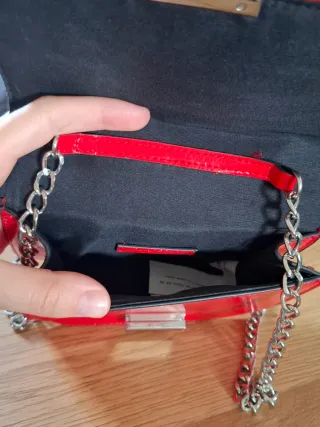 Bolso pequeño rojo Pull&Bear