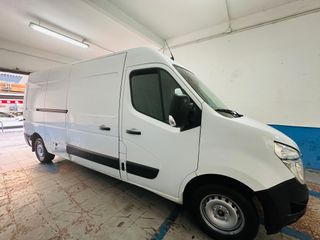 Renault Master 2021