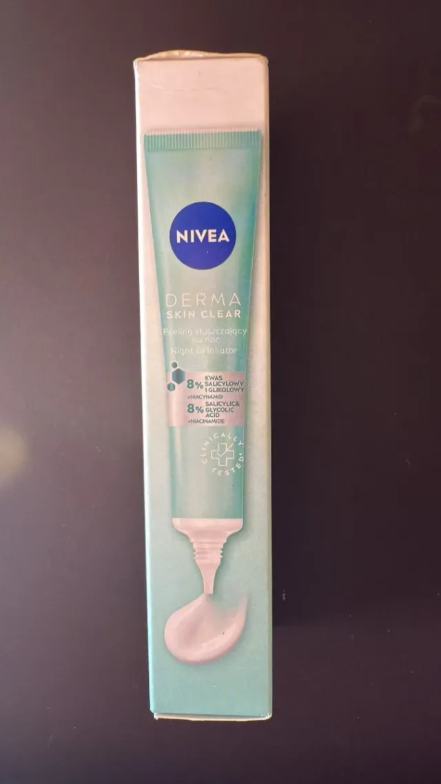 Nivea Derma Skin Clear Peeling Noche