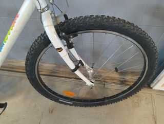 Bicicleta Montaña Blanca BTT