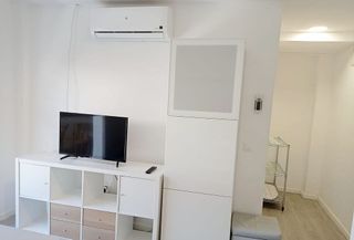 Estudio en alquiler en Cerrado Calderón - El Morlaco en Málaga