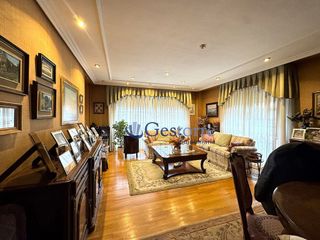 Piso en venta en Santo Domingo en Oviedo